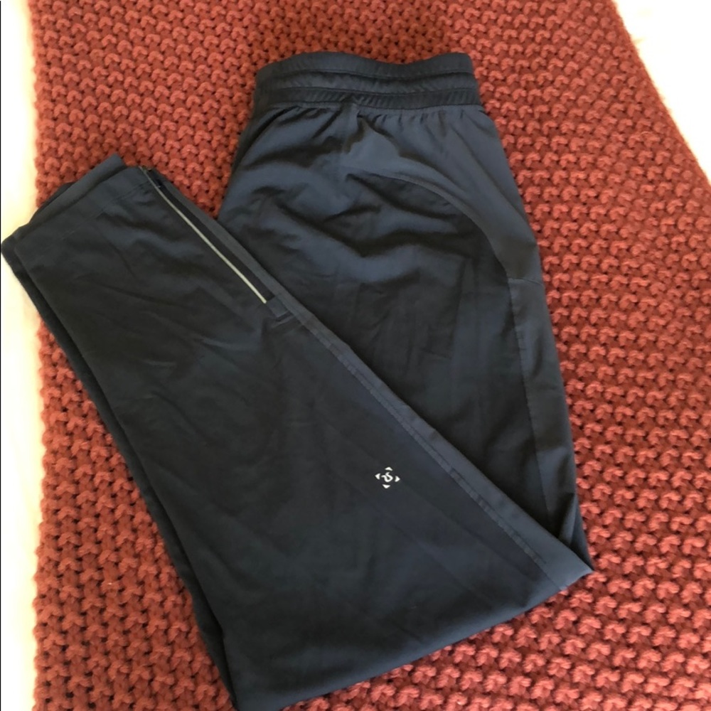 Lululemon Men’s License to Train Pant (Grey)